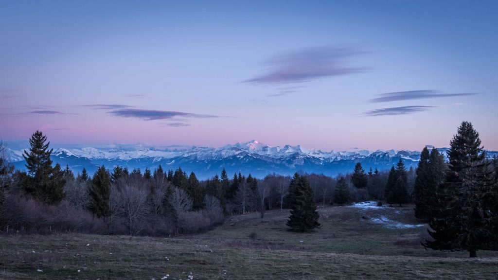 vue sur le mont blanc haute savoie mont saleve